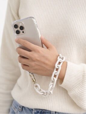 Phone Wristlet Chain – Universal Fit | Light Gray Neutral NEW in box Womens